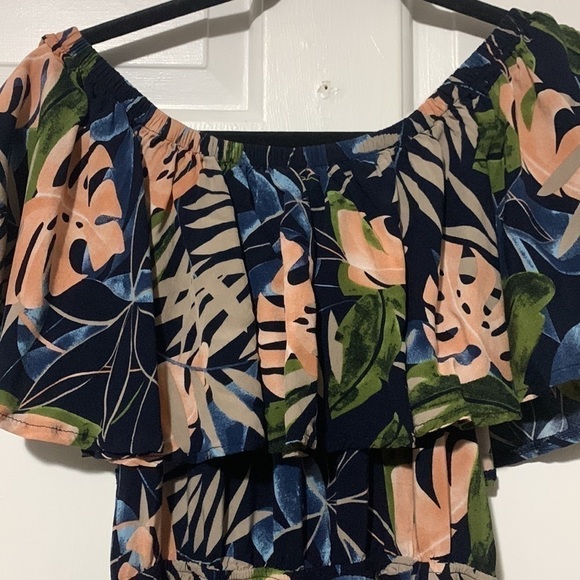 100% viscose navy with peach Monstera leaves maxi dress size small - Picture 2 of 9